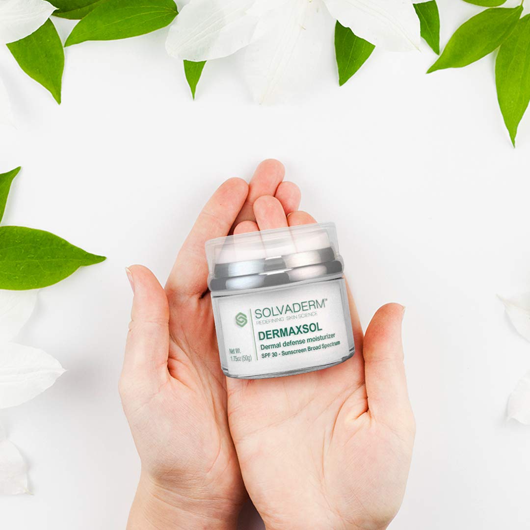 Solvaderm Dermaxsol Daily Moisturizer with Broad Spectrum SPF 30 โ Lightweight, Non-Greasy Face Lotion for Hydration & Sun Protection โ For All Skin Types โ Dermatologist Formulated & Approved