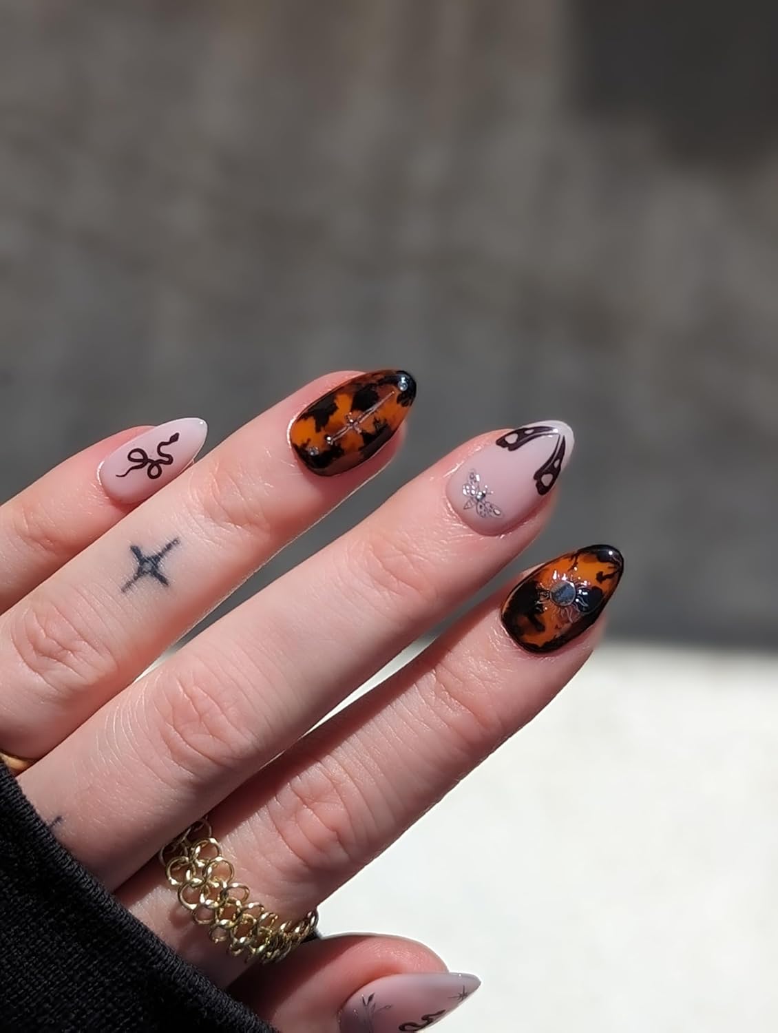 Tarot Nail Stickers - Lightweight & Easy-to-Apply Nail Art with Cute & Trendy Designs - Durable & Long-Lasting Nail Stickers for Women, Ideal for DIY Manicures