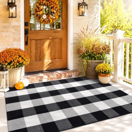 OLANLY Fall Door Mat, Buffalo Plaid Rug by OLANLY