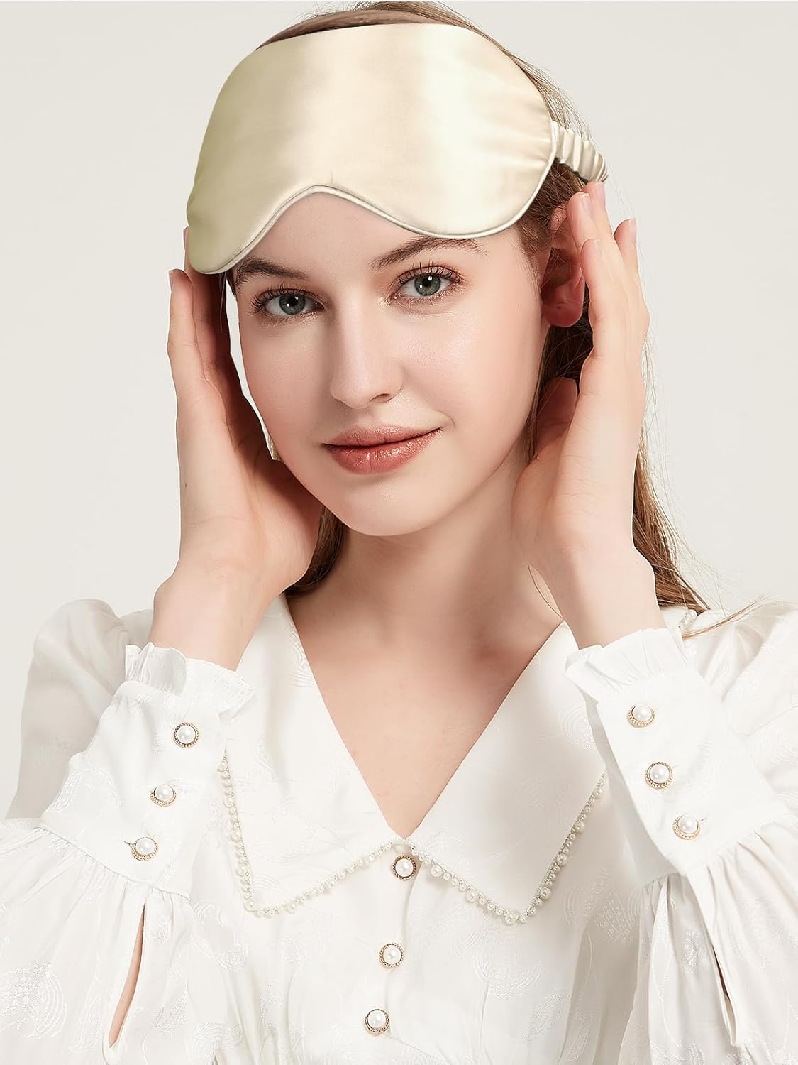100% Mulberry Silk Eye Mask for Sleeping with Silk Wrapped Adjustable Strap,Beige