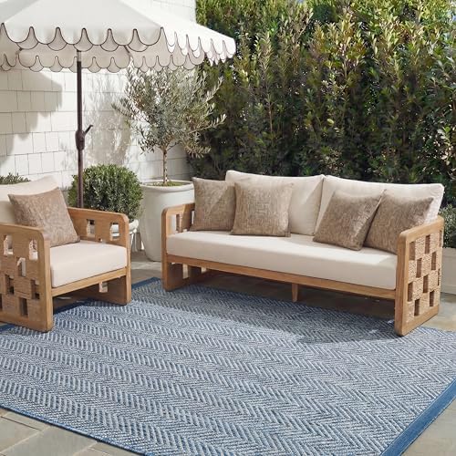 SAFAVIEH Outdoor Area Rug 8x11 by Unknown