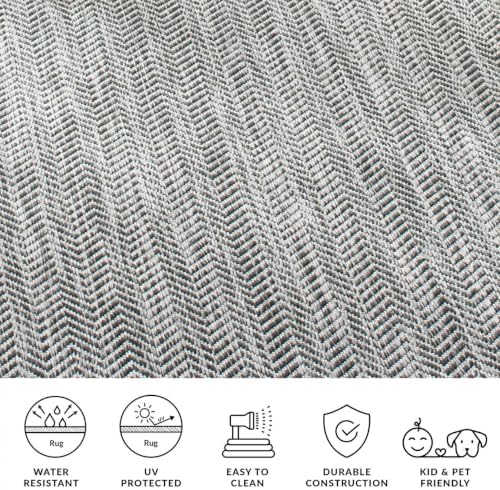 SAFAVIEH Courtyard Outdoor Square Rug 4', Modern Black & Beige CY8022-36621 - Image 5