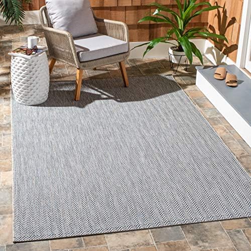SAFAVIEH Outdoor Square Rug 5'3" by Unknown