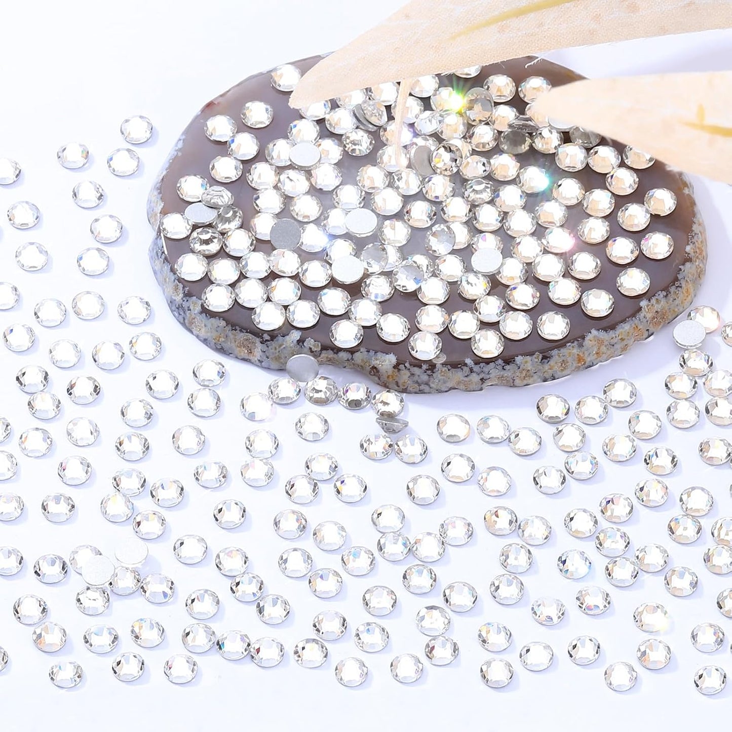 Crystal Clear Flatback Rhinestones, Glass Rhinestones for Nail Art and Craft, Glue Fix, Loose Crystal Gemstones(Crystal, SS34, 576pcs, 7.1-7.3mm)