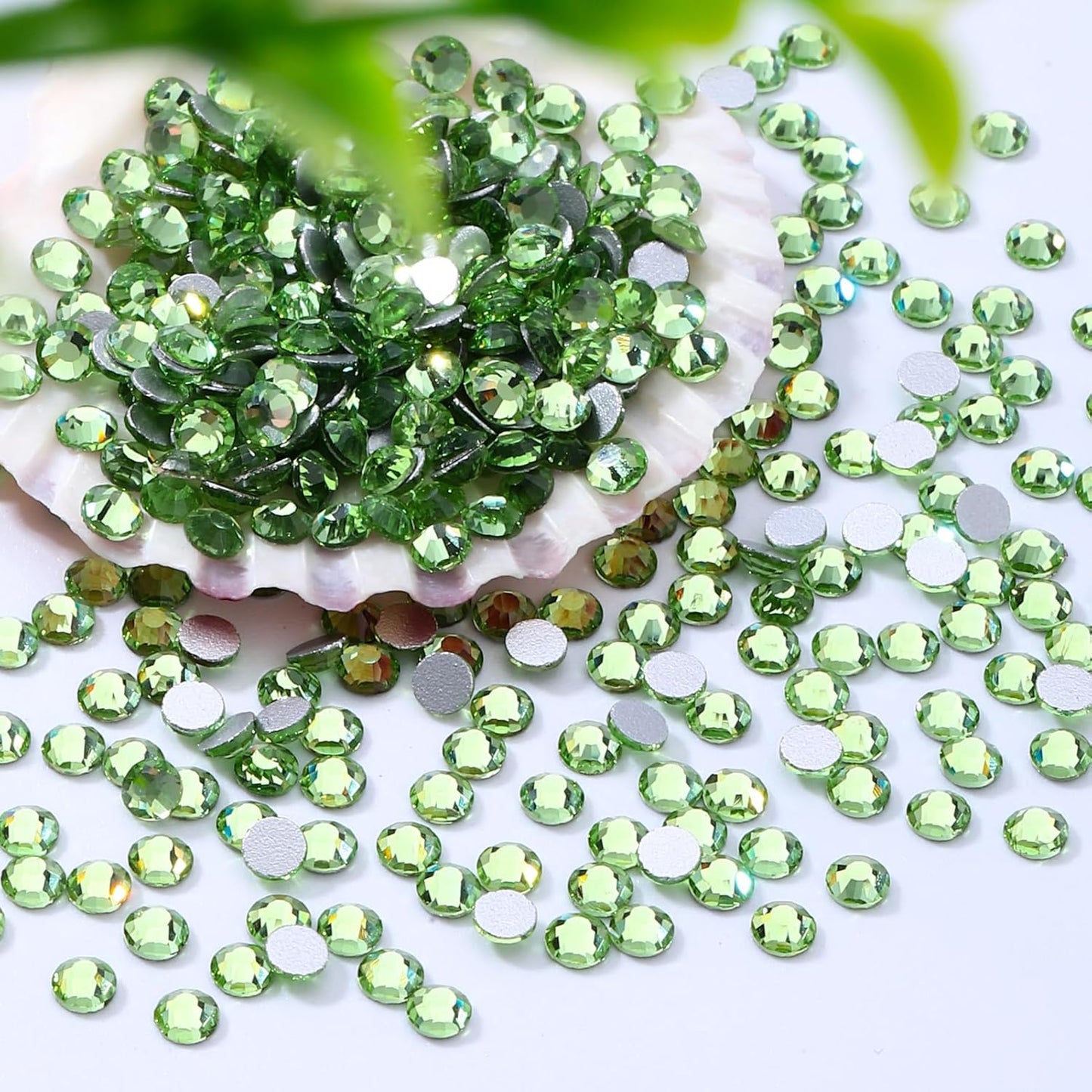 Light Green Flatback Rhinestones, Glass Rhinestones for Nail Art and Craft, Glue Fix, Loose Crystal Gemstones(Lt.Green, SS4, 1440pcs, 1.5-1.7mm)