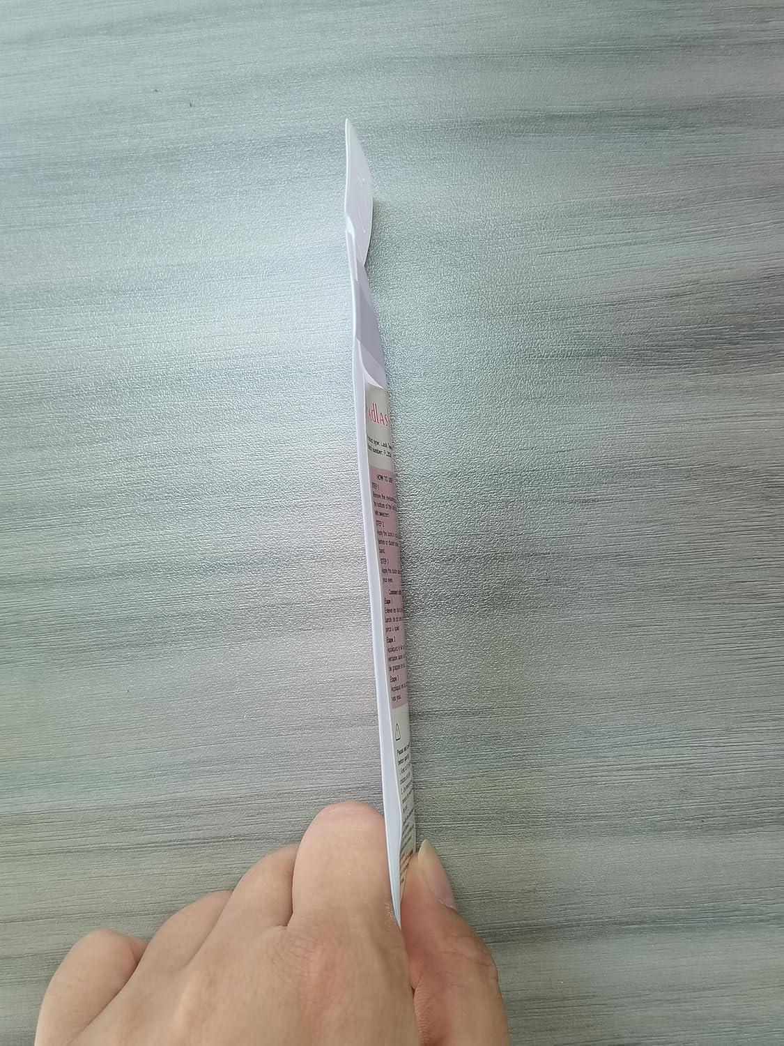 Eyelash Extension Tweezers FADLASH Tweezers Precision Slanted Straight Tip for Isolation & Classic Lash Extensions Pointed Lash Tweezers for Eyelash Extensions Pink